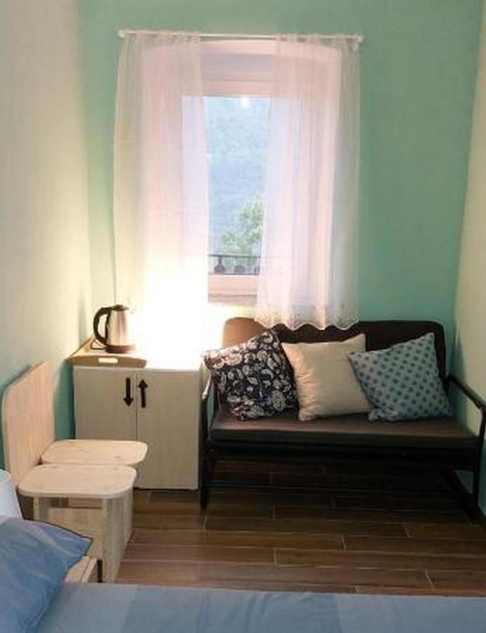 Mike'S Rooms โคบาริด ภายนอก รูปภาพ
